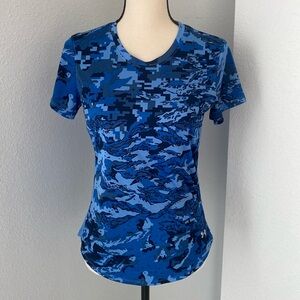 Under Armour Blue Camo Woman’s Athletic Tshirt